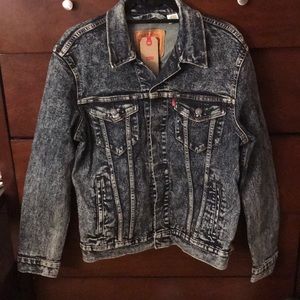 Levi’s Trucker Jacket